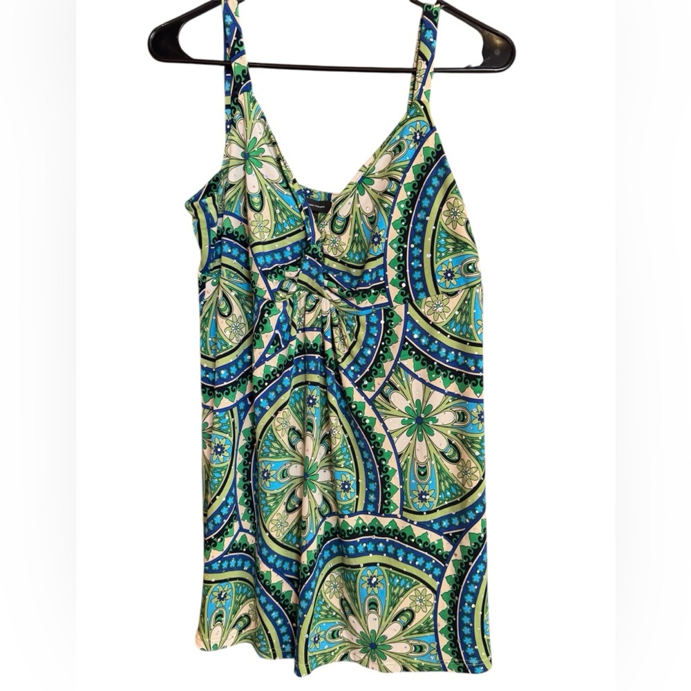Macy’s INC International Concepts Green and Blue Flower Pattern Tank